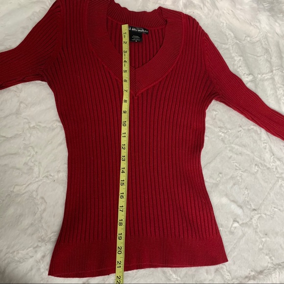 Red Ribbed V-Neck Sweater - Picture 7 of 9